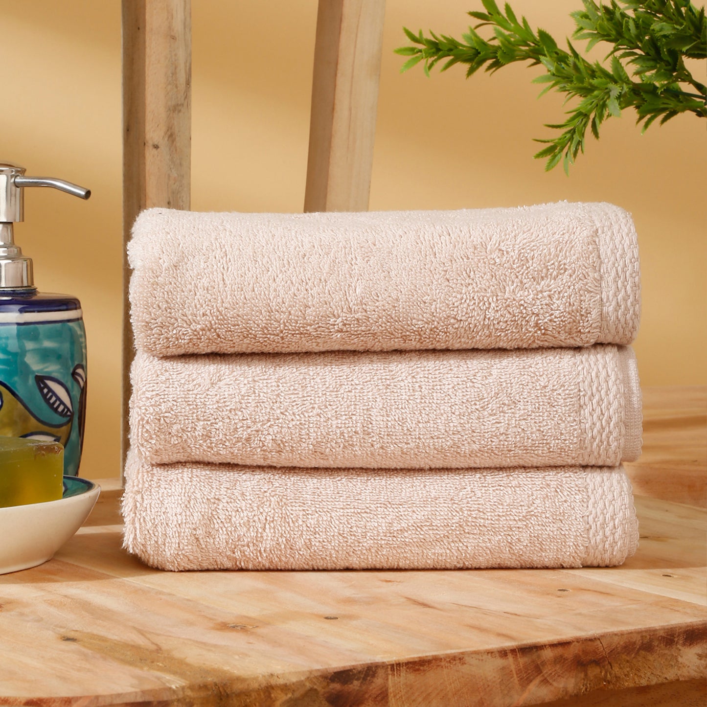 Ambra Cotton Bath Towel – 500 GSM Super Soft & Absorbent Towel (140x70 cm)