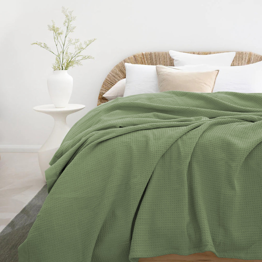 Waffle Knit Cotton Throw Blanket – Sage Green (60 x 80 Inches)