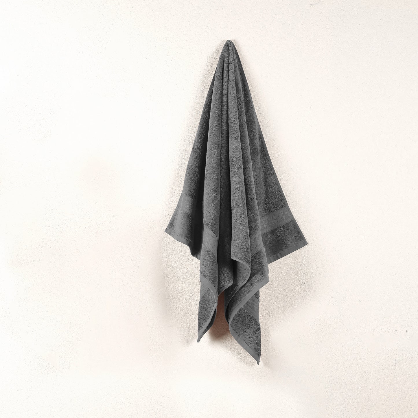 Premium Dark Grey Colour 500 GSM 100% Cotton Bath Towel